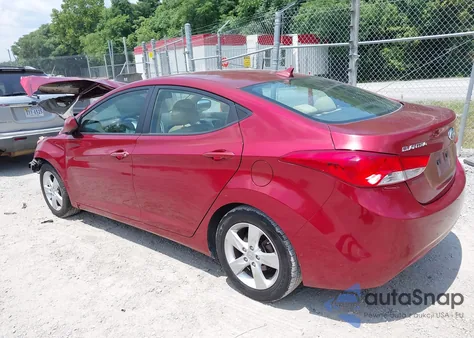 2013 Hyundai Elantra Gls z USA, uszkodzony, nr VIN 5NPDH4AE0DH239536